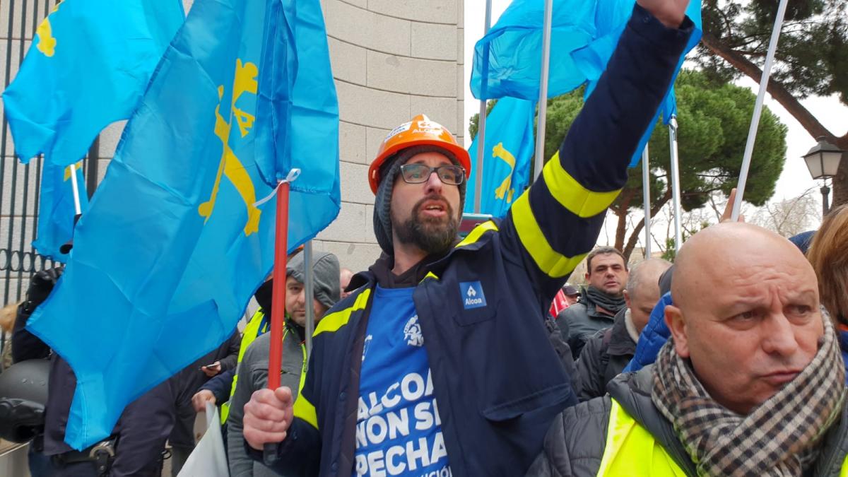 Manifestación en Madrid por el futuro de la industria electrointensiva
