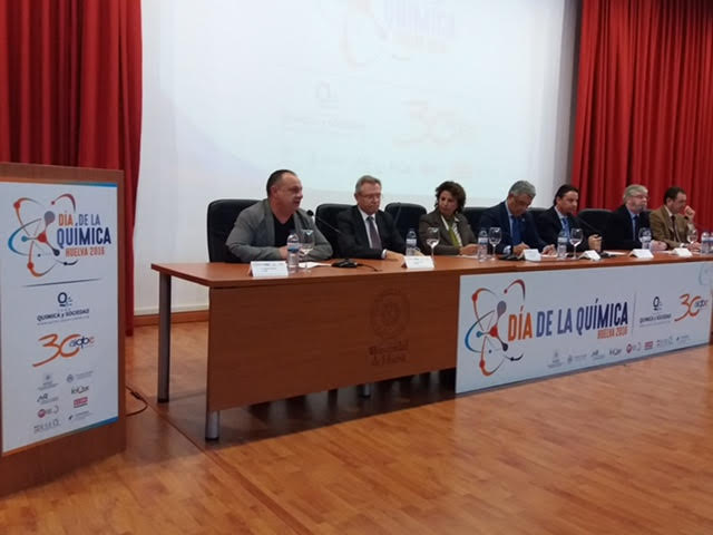 El secretario general de CCOO de Industria fue uno de los que clausuró el Día de la Química 2016