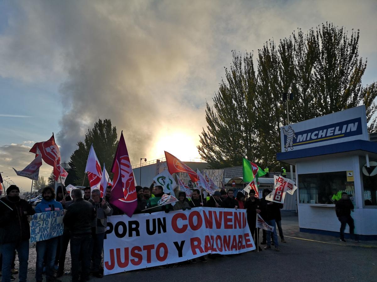 Concentración trabajadores de Michelín